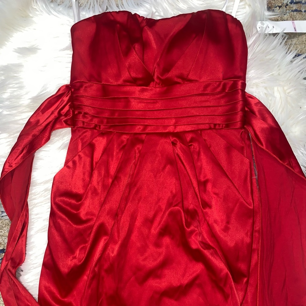 NEW! Strapless Red Dress with pockets
